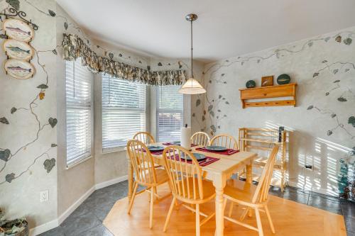Patio and Grill Family Home in Pueblo West