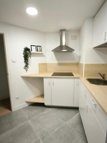 El Puente del Arrabal by Alogest El Puente del Arrabal by Alogest