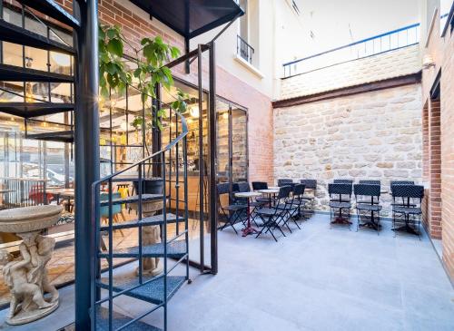 Balcony/terrace, FRATERNiTY-HOTEL in 11th - Bastille - Republique
