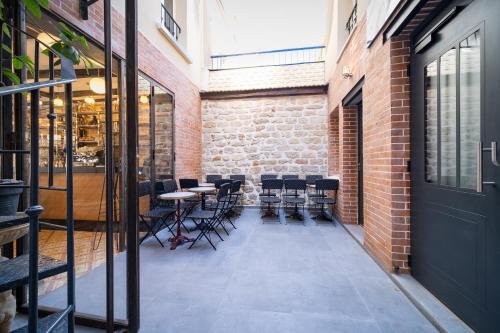 Balcony/terrace, FRATERNiTY-HOTEL in 11th - Bastille - Republique