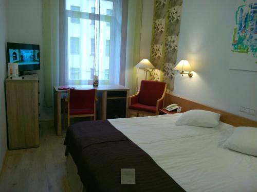 1 twin bed