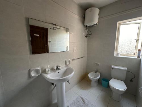 F61 Room with private bathroom near the Beach in a shared apartment 4