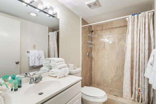 Two-Bedroom Apartment image 3