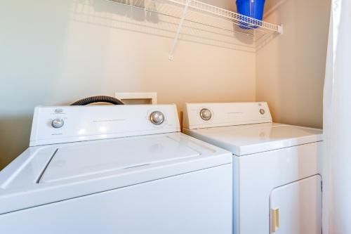 Horn Lake Vacation Rental about 14 Mi to Memphis! Horn Lake Vacation Rental about 14 Mi to Memphis!