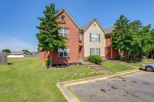 Horn Lake Vacation Rental about 14 Mi to Memphis! Horn Lake Vacation Rental about 14 Mi to Memphis!