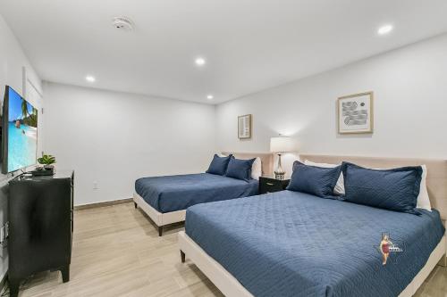 Three-Bedroom Apartment with Ocean View image 7