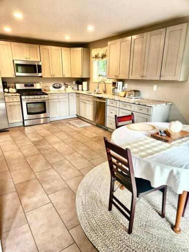 NEW! Peaceful Retreat at Nary Hill in Wolfeboro