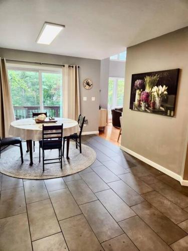 NEW! Peaceful Retreat at Nary Hill in Wolfeboro