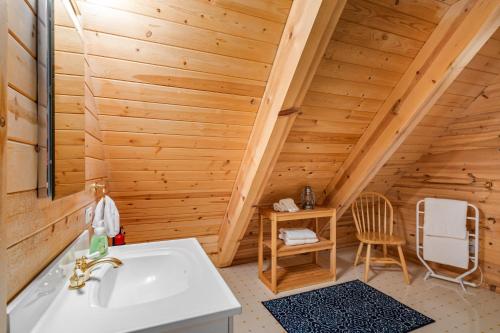 Mountain Getaway with Granny Unit, Dogs Ok #47 in Arnold (CA)