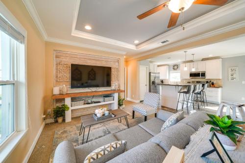 Legacy Ranch Home with Lake Access and Grill in Хондо (Техас)