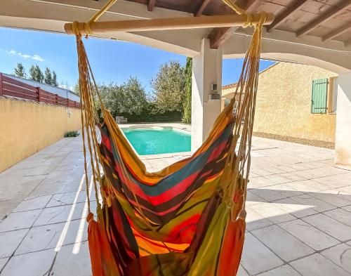 La Provençale - Villa avec Piscine proche Nîmes gîte à louer Redessan
