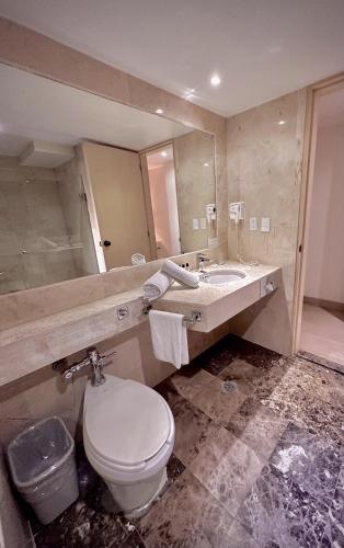 Hotel Stella Maris Room Type - Standard Queen Room