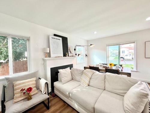 Jies Choice Cozy 3B kids friendly house DTLA in Los Angeles, USA