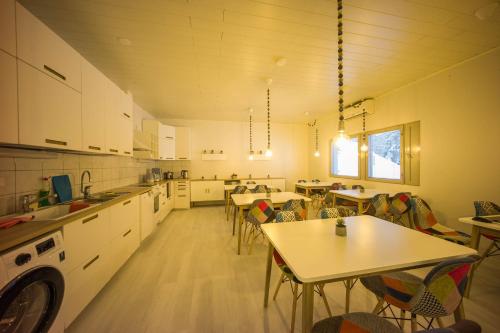 Santa's winter Caravan-Kabe Ametist, Rovaniemi