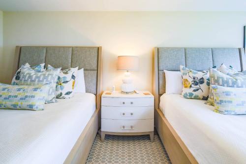 Sea Forever. Sea Forever.