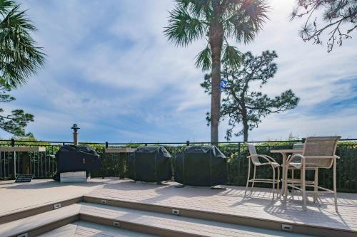 Sea Forever. Sea Forever.