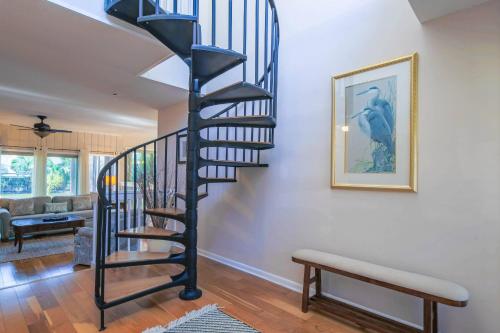 Water's Edge Water's Edge