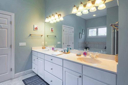 6 Midstream - image 11