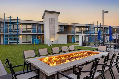 Aiden by Best Western at South Reno - image 4