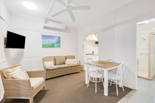 Tondio Terrace Flat 2 - Gold Coast