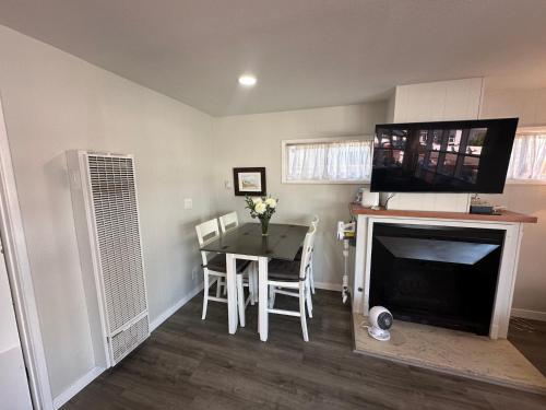 theNest Beach Bungalows in Newport in Newport Beach, USA
