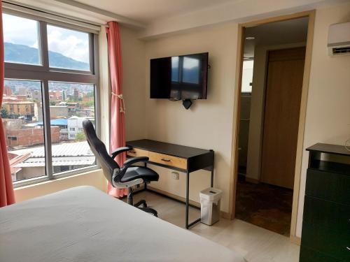 One-Bedroom Apartment image 8