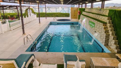 استراحة الأسطورة AlAstura rest in Al Hamra