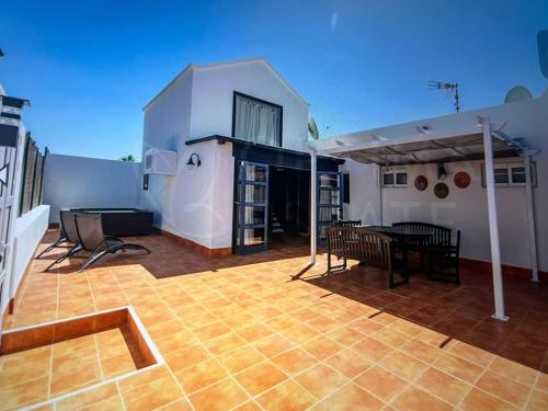 Beautiful Villa in Playa Blanca