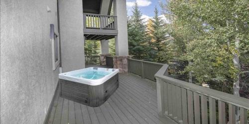 285 Holden Rd, home in Beaver Creek, USA