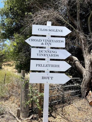 Cabin in the Oaks! Private spa! Outdoor Shower