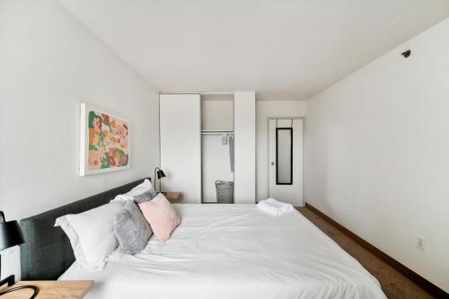 Pp 2107 Beautiful 1br Apartment I Free Parking in Harrisburg, USA