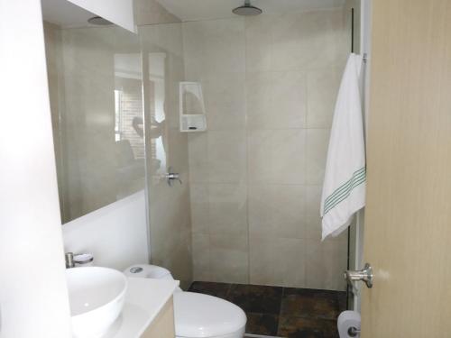 One-Bedroom Apartment image 6