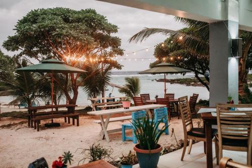 Restaurant, Le Life Resort in Efate