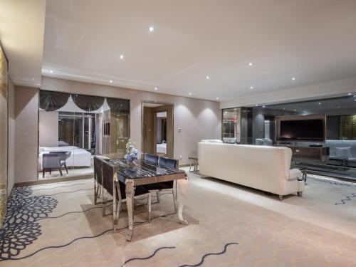 南京苏宁环球套房饭店 南京苏宁环球套房饭店