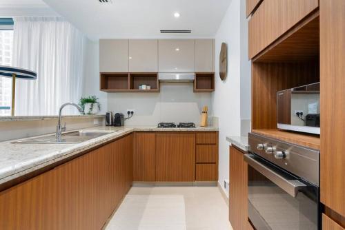 Skyline Huge 1 Bedroom Apartment Creek, Dubai (photo 5)