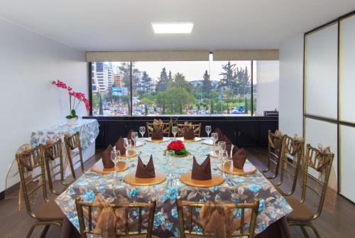603461850 La Quinta by Wyndham Quito
