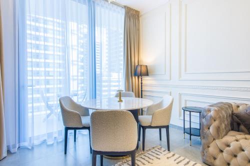 Stella Maris Dubai Marina- Luxurious 1-BR - main image