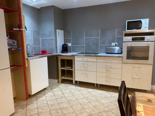 Létesítmények, Maison 3 chambres, 3 SdB, terrasse, piscine, spa in Nivolas-Vermelle