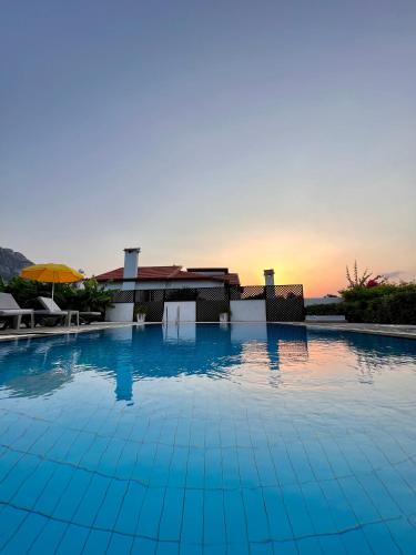 Piscina, Villa Lapethos in Default city