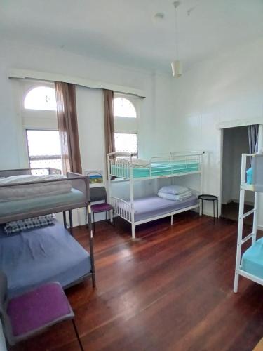 1849 Backpackers Hotel Room Type - Bed in 6-Bed Female Dormitory Room
