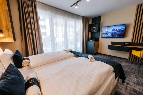 Hotel Auris - image 9