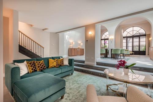 Duomo Penthouse Luxury Apartment In Florence By Palazzo Pazzi Vitali - image 2