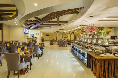 Golden Phoenix Hotel Manila