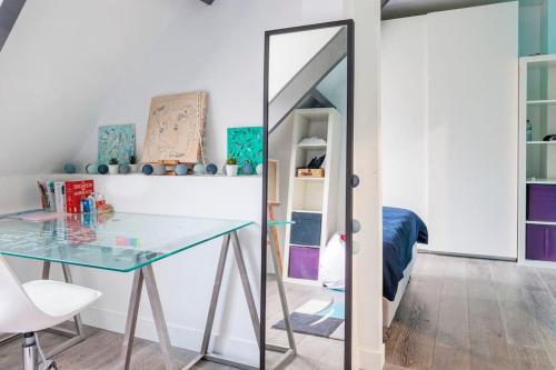 Villa, swimming pool, 5 bedrooms, Versailles in Vaucresson