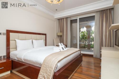 Mira Holiday Homes - Spacious 2 bedroom with patio in Palm Jumeirah, Dubái (foto 7)