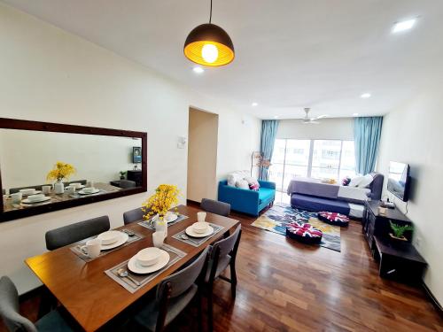 Koi Puchong 3 Room IOI Bkt Jalil Pavilion Pyramid - image 12
