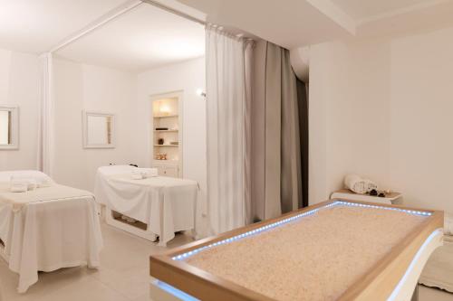 603521547 Palazzo Ducale Venturi - Luxury Hotel & Wellness