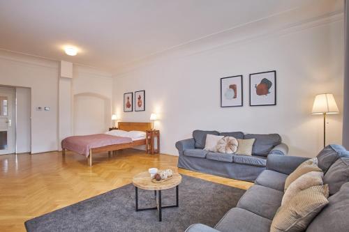 Charles Bridge Apartments, Praha