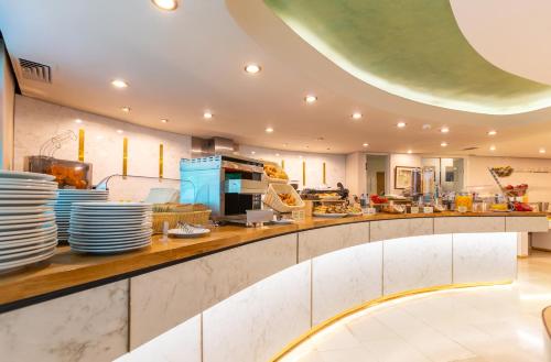 餐飲選擇, 伊利西亞S.A.酒店 (Ilisia Hotel S.A.) in 利卡貝托丘 - 科洛那奇區