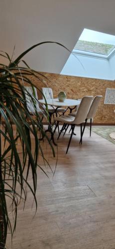 appartement dans une écurie (appartement dans une ecurie) in Amillis